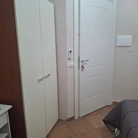Il Canto Della Fontana ゲストハウス