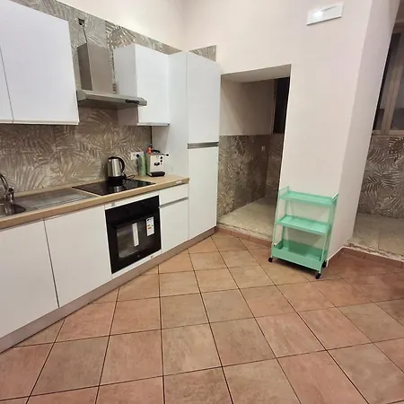 Il Canto Della Fontana Napoli